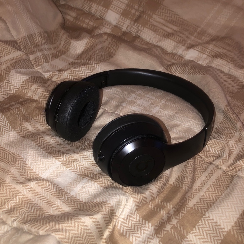 Beats Solo 3s